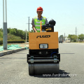 EPA Certificated 800kg Manual Baby Road Roller With Smooth Drums